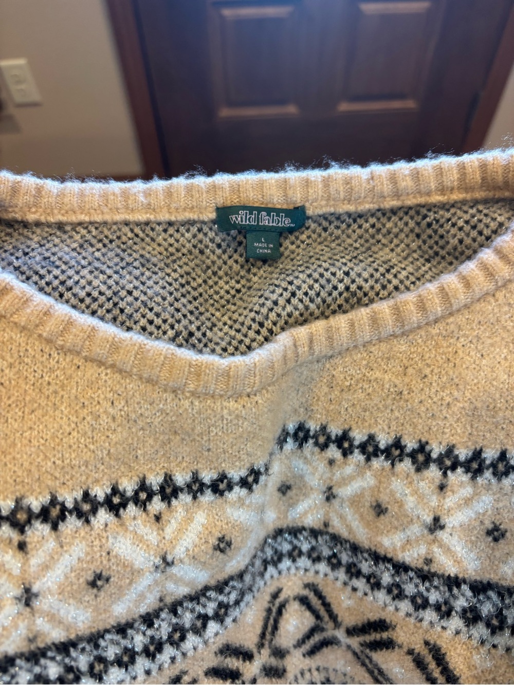 wild fable Beige and Black Fair Isle Cropped Crewneck Sweater - Picture 2 of 3